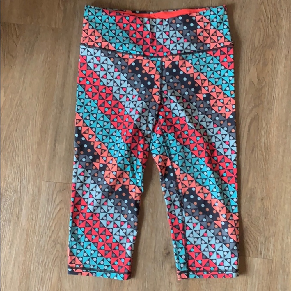 Victoria’s Secret knockout crop leggings